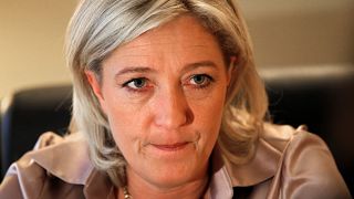 Marine Le Pen "fertig"