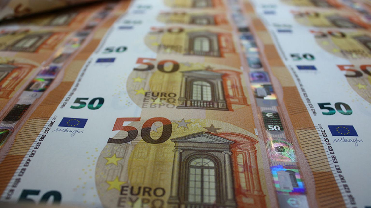ΟΟΣΑ: Αναγκαία η πρόσθετη ελάφρυνση του ελληνικού χρέους