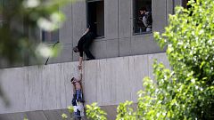 Iran: 2 Selbstmordattentäter im Zentrum von Teheran