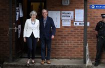 İngiltere seçimleri: Liderler oy kullandı