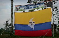 Colombia: le farc consegnano la prima parte del loro arsenale