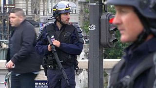 Frankreich: Ausnahmezustand soll gesetzlich untermauert werden