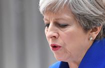theresa may annonce la formation d'un nouveau gouvernement et que celui ci "mènera à bien le brexit"