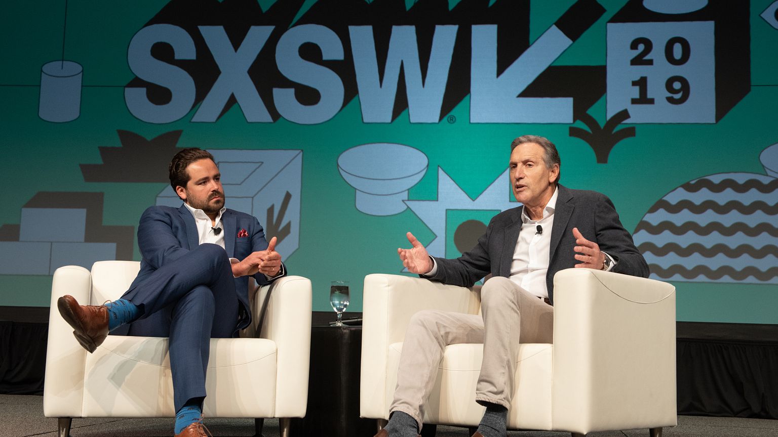 Image: Howard Schultz