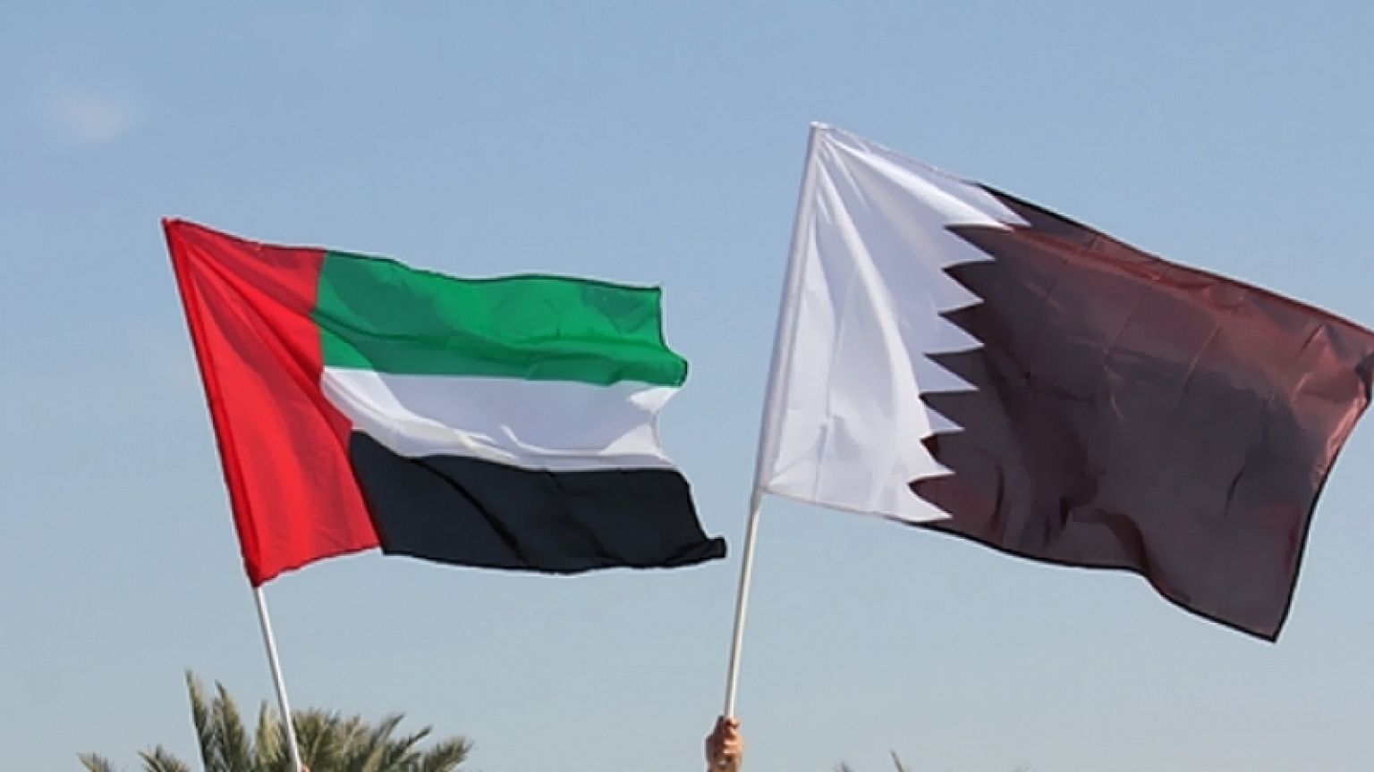 الفيفا يستجيب لطلب الإمارات بتغيير طاقم التحكيم القطري في مباراة تايلاند
