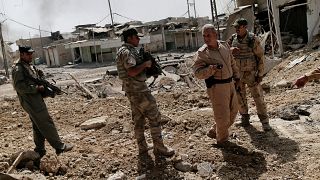 القوات العراقية تستعيد حي الزنجيلي