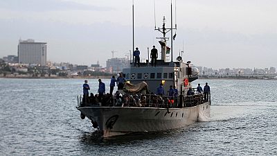 Libye : naufrage d'un canot de migrants, huit morts, des dizaines de disparus