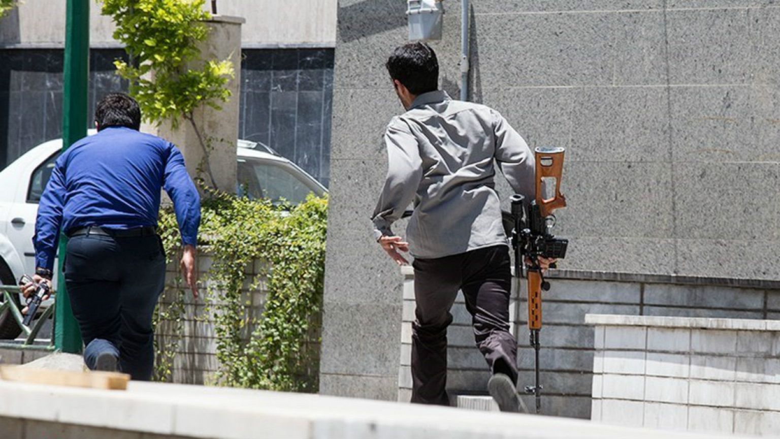 شناسایی فرمانده حملات تهران و بازداشت ۶ مظنون در استان کردستان