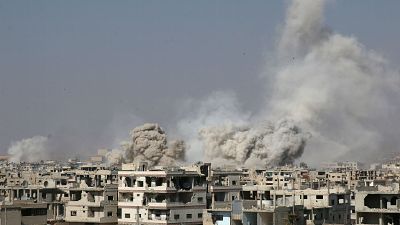 Syrien: Video soll Abwurf von Fassbomben zeigen