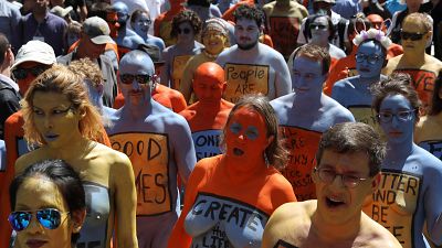 نمایش بدنهای رنگ آمیزی شده در میدان تایمز نیویورک