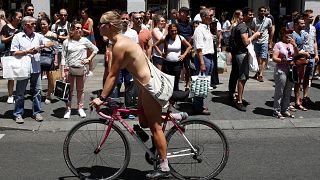 Naked cyclists stage Madrid protest