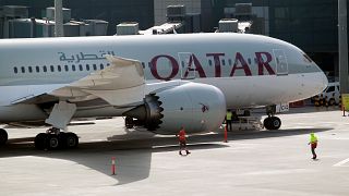 تعرف ماذا عرضت شركة طيران سعودية على العاملين في الخطوط الجوية القطرية؟