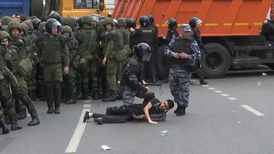 حملة اعتقالات خلال تظاهرات مناهضة للفساد في موسكو