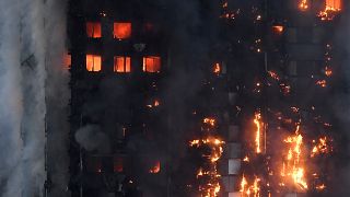 حريق لندن: مسلمون استيقظوا للسحور فأنقذوا حياة الكثيرين