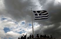 Euro Bölgesi maliye bakanları Yunanistan'ı masaya yatıracak