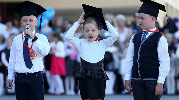Bac, Abi, Matura - So machen es die Nachbarn in Europa Bac, Abi, Matura - So machen es die Nachbarn in Europa