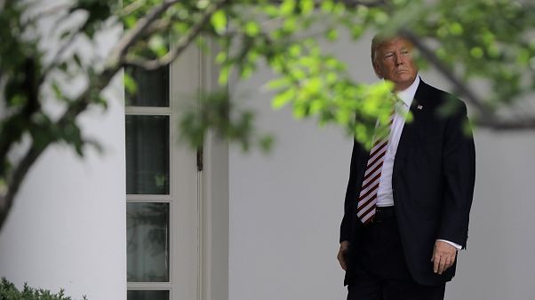 «Yπο πολιορκία» ο Λευκός Οίκος «Yπο πολιορκία» ο Λευκός Οίκος