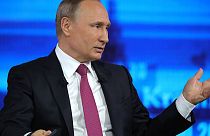 Russia: Putin "in diretta" con il paese