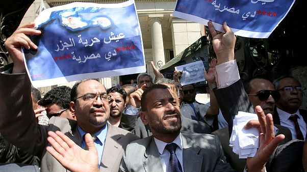 Árulásnak tartják az egyiptomiak szigeteik átadását Szaúd-Arábiának Árulásnak tartják az egyiptomiak szigeteik átadását Szaúd-Arábiának