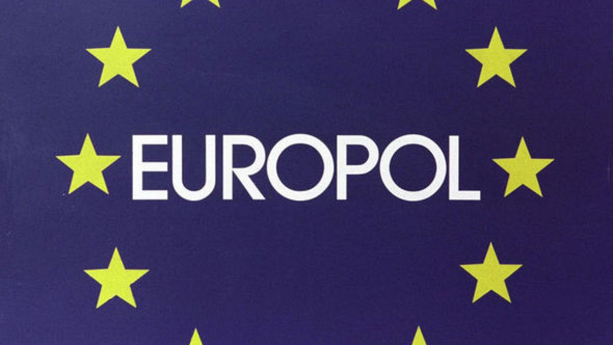 يوروبول: تضاعف عدد المعتقلين في أوروبا للاشتباه بضلوعهم في الإرهاب