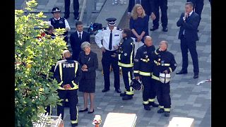 Theresa May ordena una investigación sobre el incendio de Londres