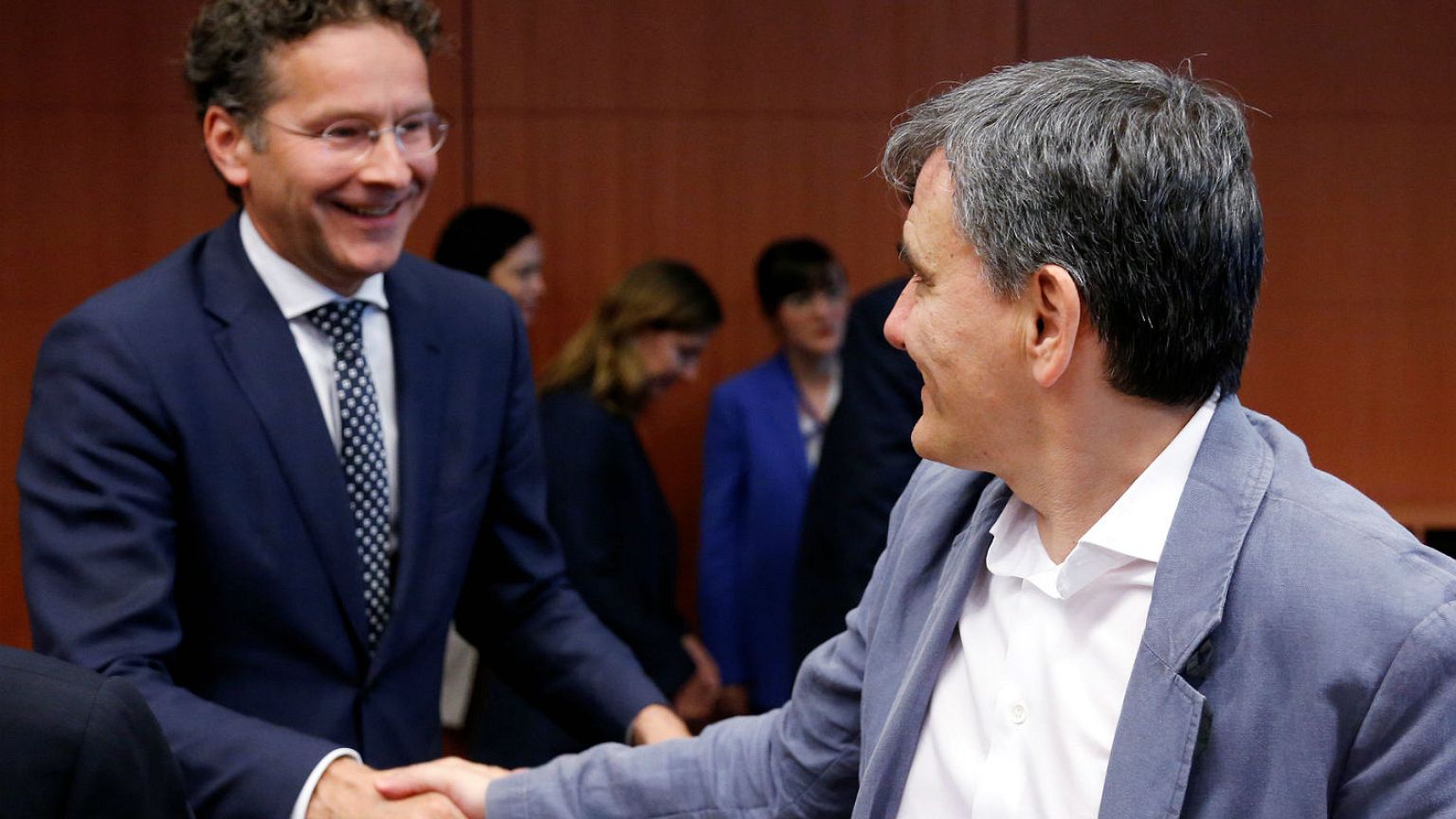 Τσακαλώτος: «Φως στην άκρη του τούνελ»