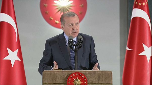 أردوغان:"اعتقال حراسي في أمريكا أمر غير قانوني" أردوغان:"اعتقال حراسي في أمريكا أمر غير قانوني"
