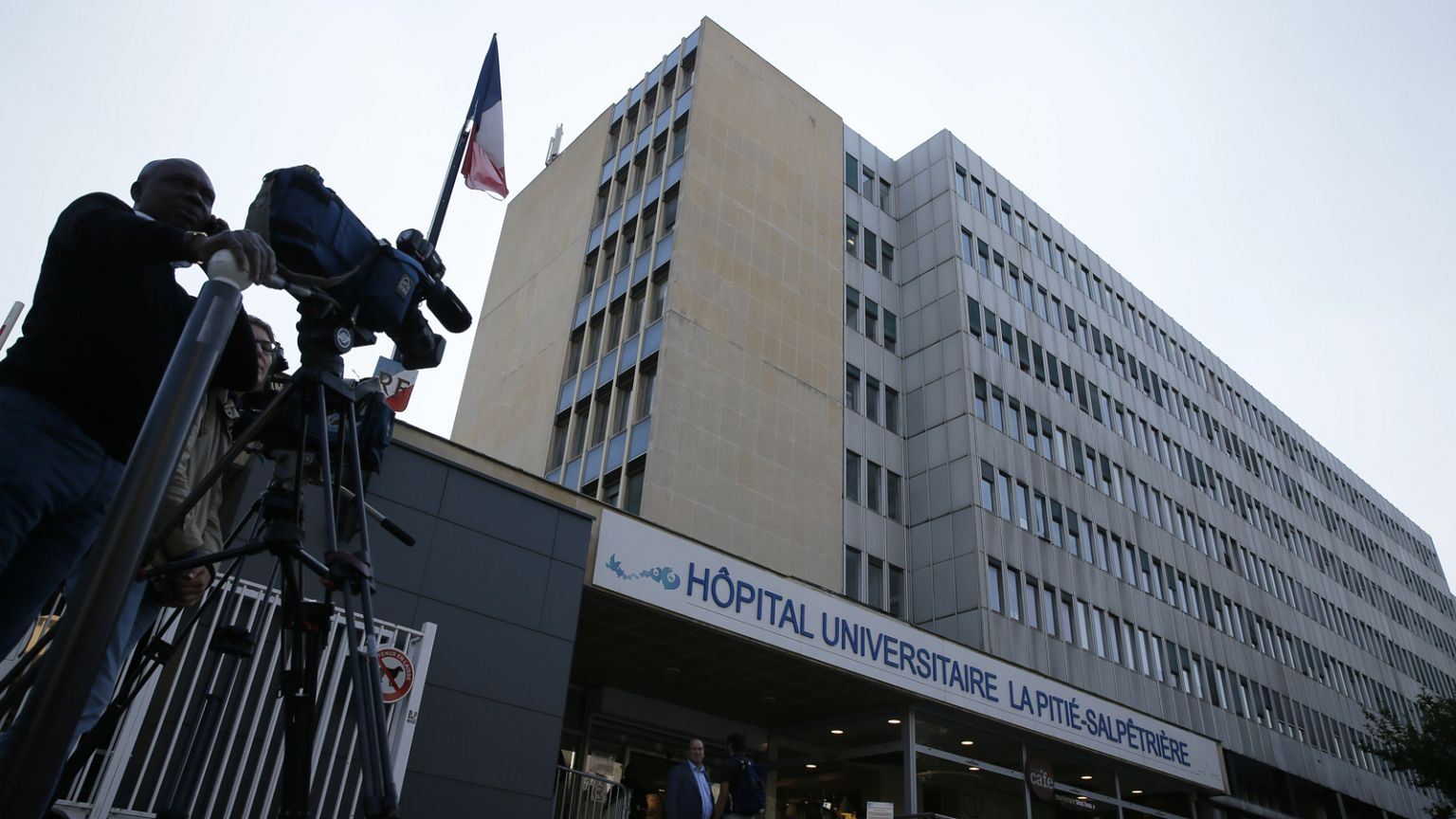 Mort du Pr Christian Cabrol, pionnier de la greffe cardiaque en Europe