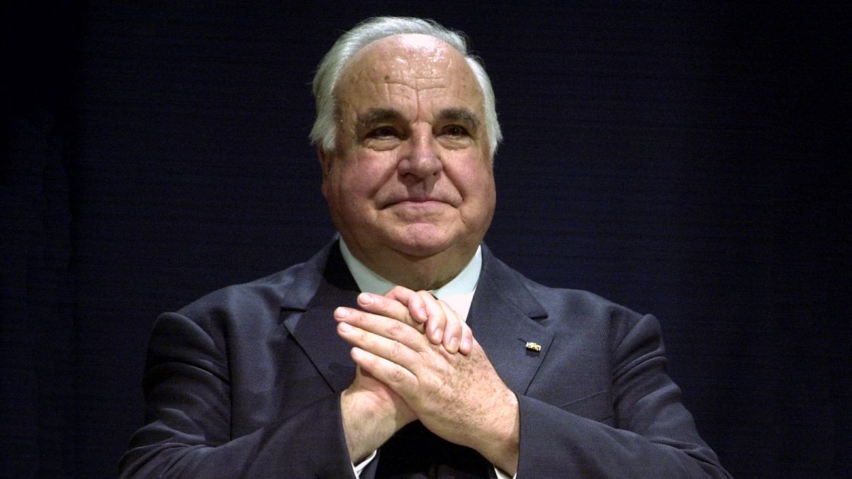 Almanya'nın eski Başbakanı Helmut Kohl 87 yaşında hayatını kaybetti