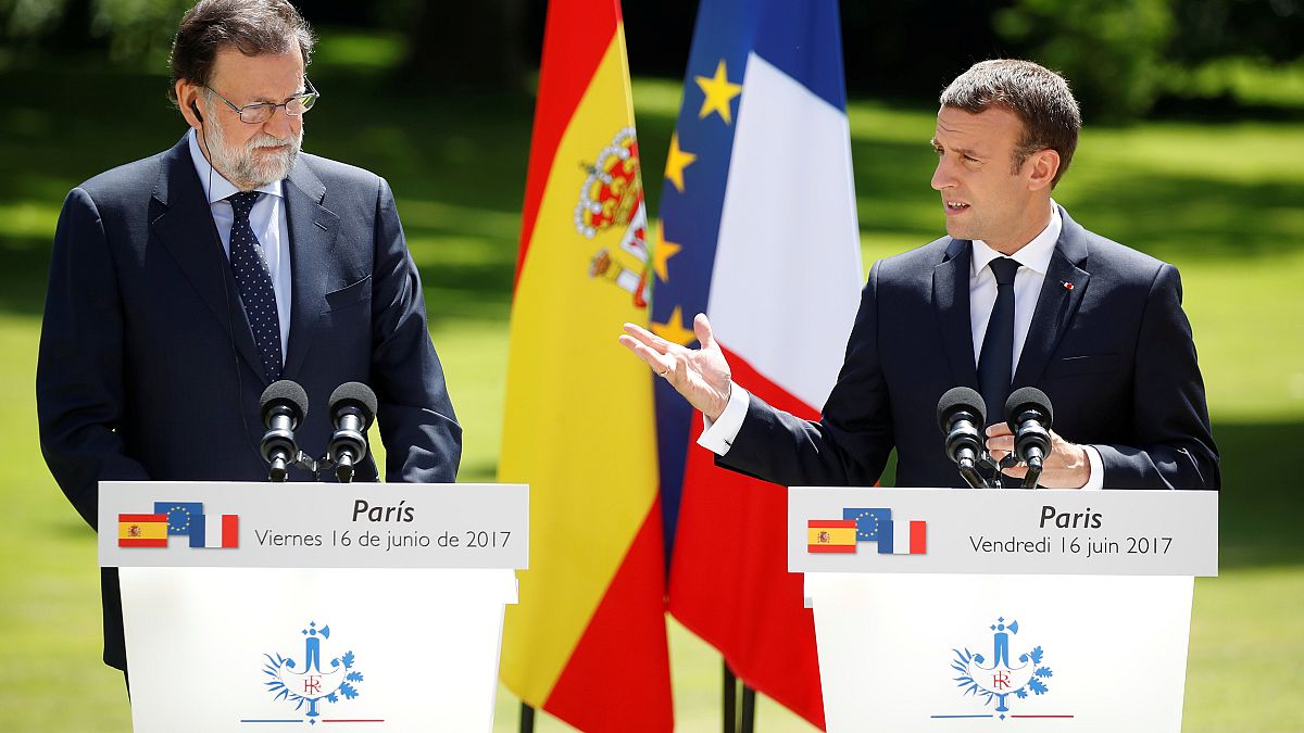 Fransa lideri Macron'dan diplomasi trafiği