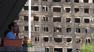 El incendio en la torre Grenfell se propaga al Ejecutivo de May