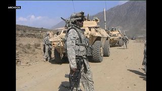 مجروح شدن چند نیروی آمریکا در حمله یک نظامی افغان در بلخ