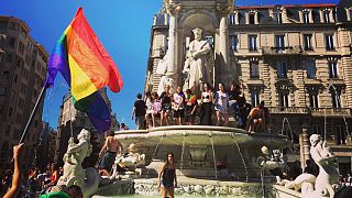 Mehr als 10.000 bei Gay Pride in Lyon - nicht in der Altstadt wegen extremer Rechter?