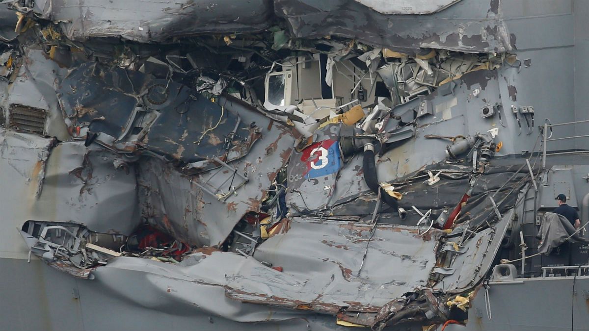 العثور على جثث بحارة أميركيين فقدوا خلال اصطدام مع سفينة شحن قبالة السواحل اليابانية