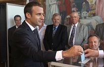 Francia: El partido de Emmanuel Macron obtendría la mayoría absoluta