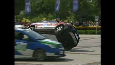 WATCH: Electric cars perform crazy stunts around Chinese lake