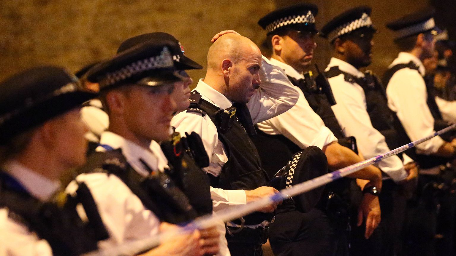 Furgone sui fedeli musulmani a Londra. Ecco cosa sappiamo