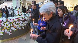Colombia recuerda a las víctimas del atentado en un centro comercial
