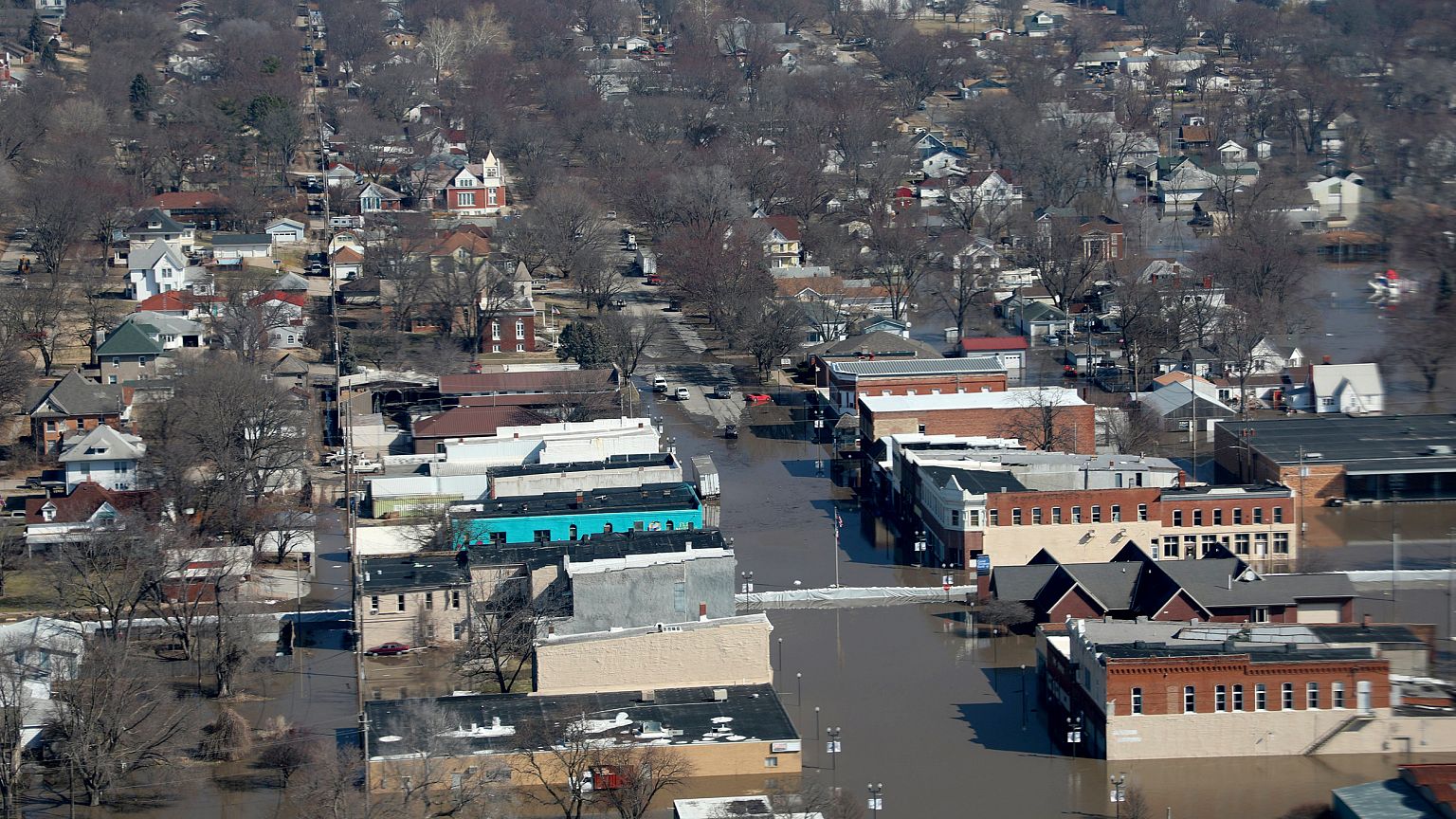 Image: Flood water over buildings in Hamburg Iowa