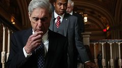 Image: Special counsel Robert Mueller arrives at the U.S. Capitol for close