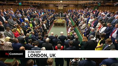 Minuto de silencio en el parlamento británico