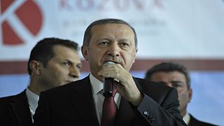 G20: Erdogan sem local para comício na Alemanha