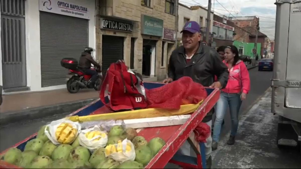 Венесуэльцы спасаются бегством