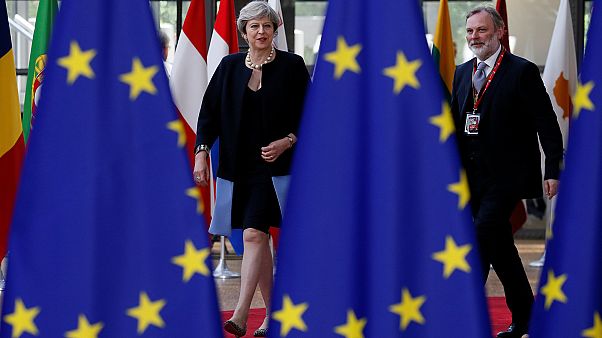 AB liderleri Brüksel'de Brexit'i masaya yatırıyor AB liderleri Brüksel'de Brexit'i masaya yatırıyor