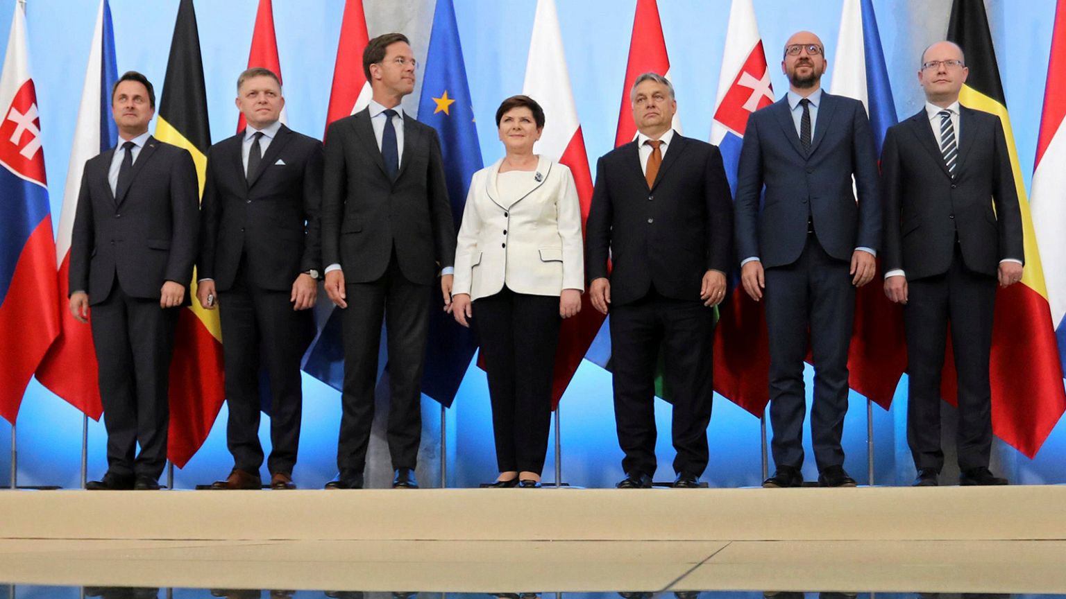 Orbán: a francia elnök belerúgott a közép-európai országokba