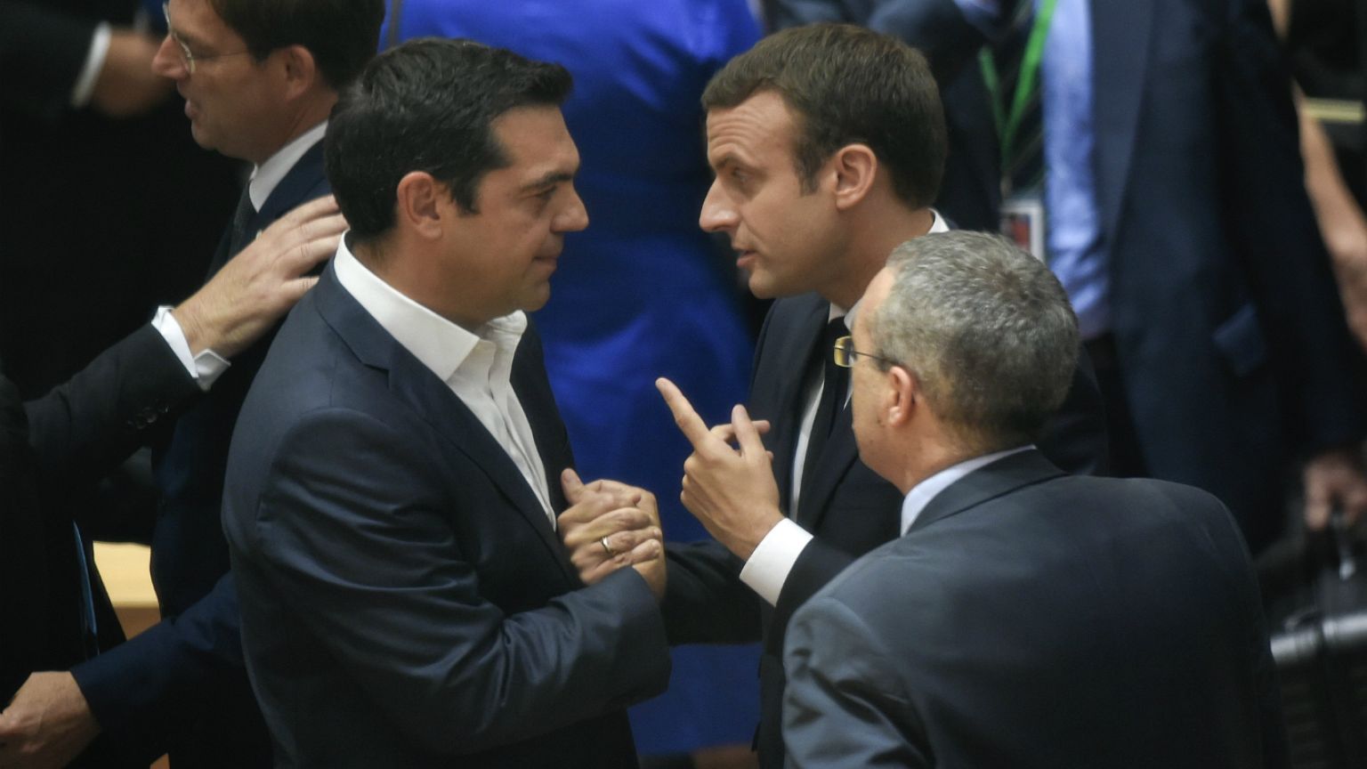 Ο διάλογος Τσίπρα με Μακρόν στις Βρυξέλλες