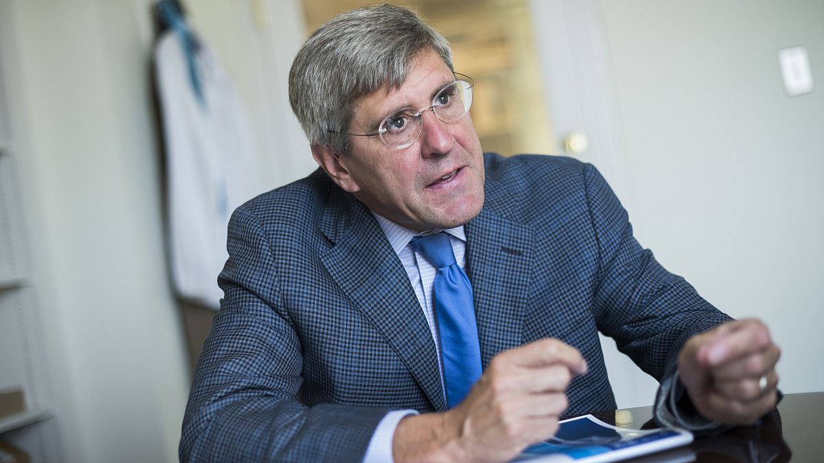Trump to nominate Fed critic Stephen Moore to the Fed