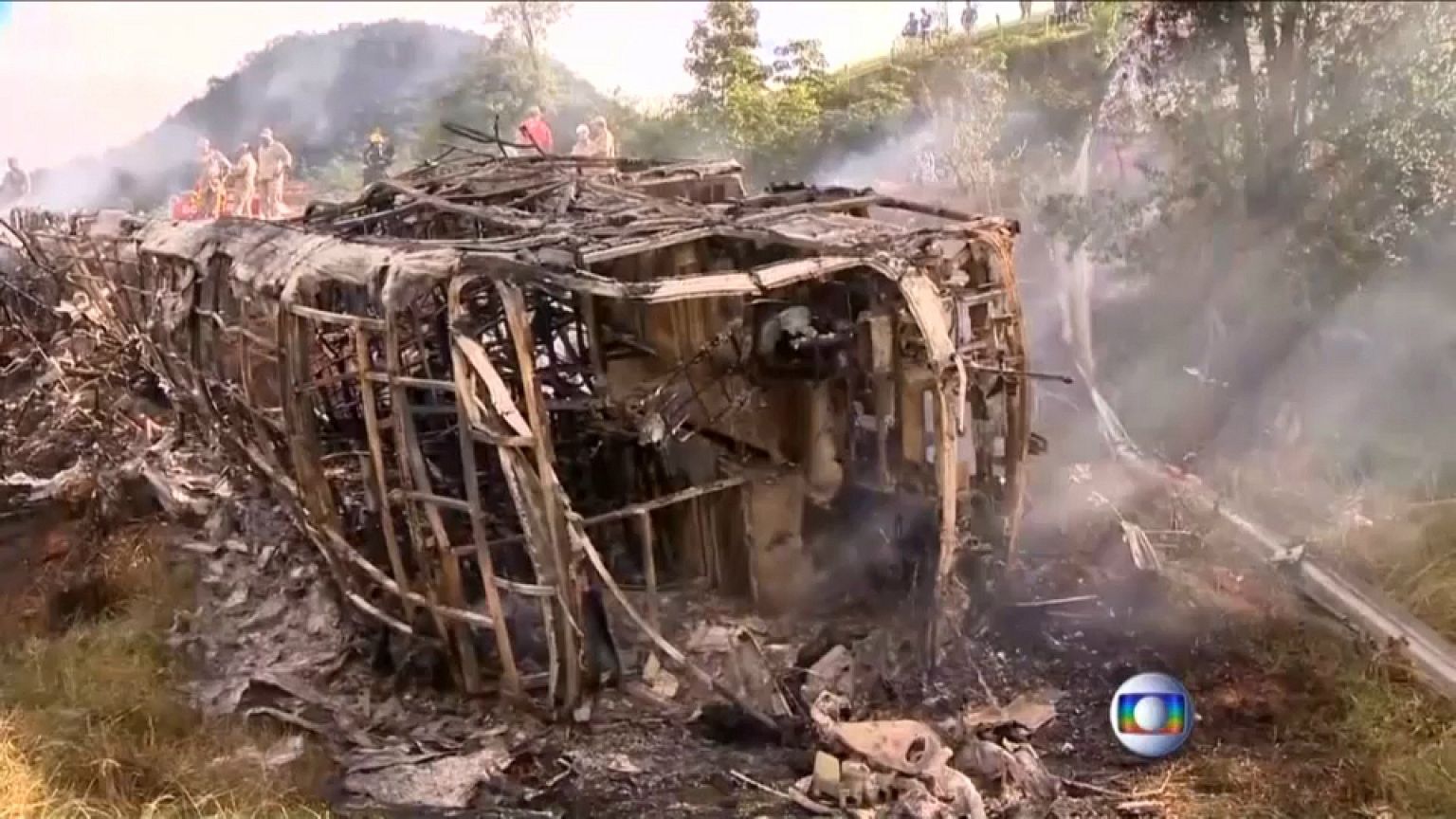 Brasil: acidente com autocarro faz mais de 20 mortos