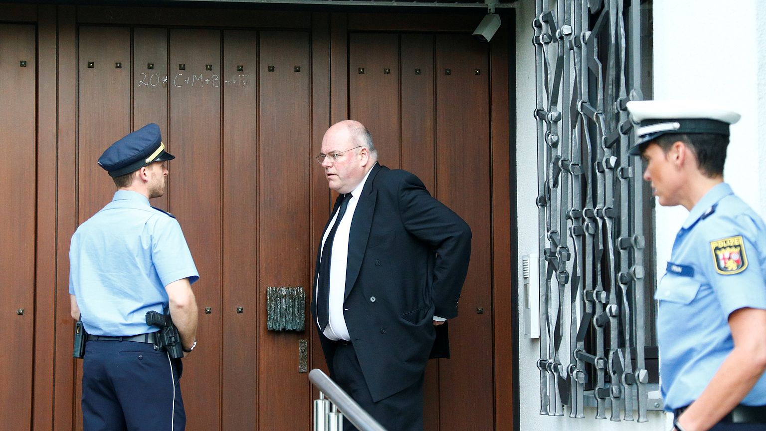Warum all der Streit um die Trauerfeier für Helmut Kohl (†87)?