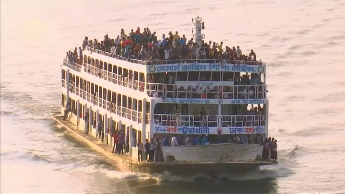 Au Bangladesh, afflux de voyageurs pour l'Aïd